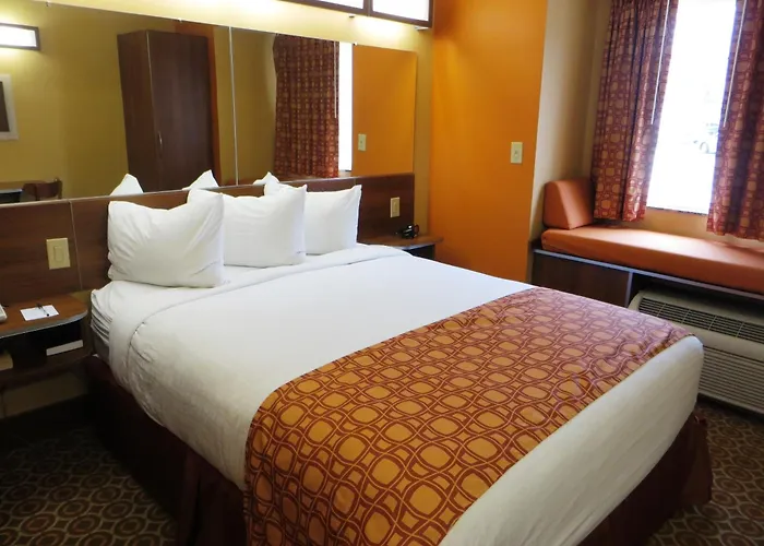 Microtel Inn & Suites by Wyndham South Bend/At Notre Dame