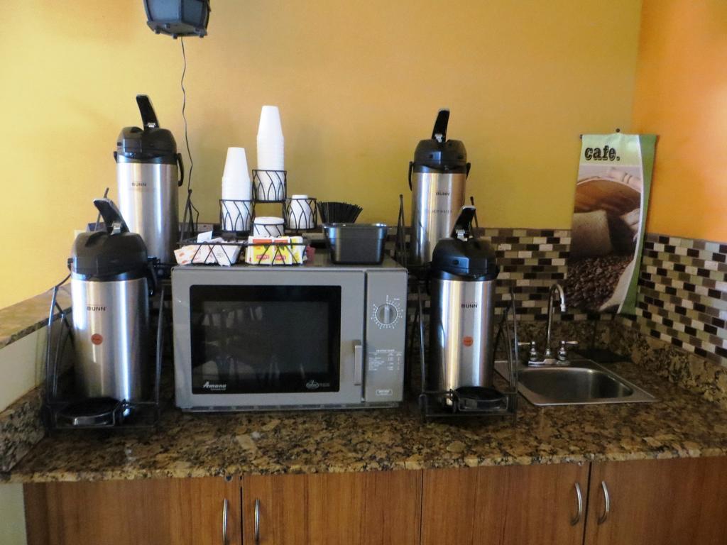 Hotel Microtel By Wyndham Notre Dame