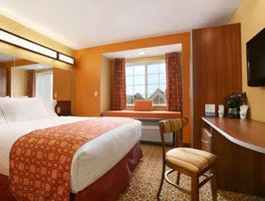 Microtel By Wyndham Notre Dame