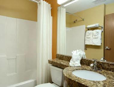 Hotel Microtel By Wyndham Notre Dame 3*